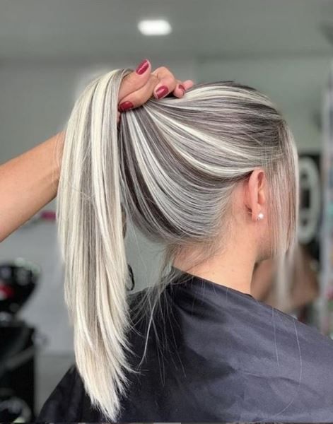 Sarı gri ombre saç modeli