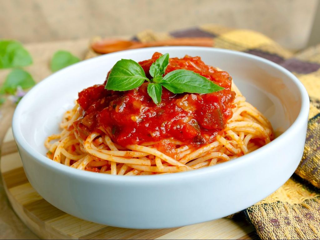 Napolitan soslu makarna