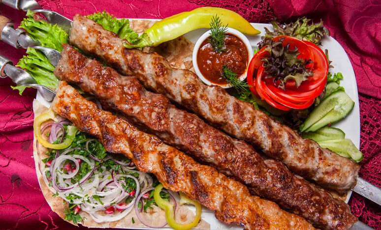adana kebap nasil yapilir malzemeleri nelerdir